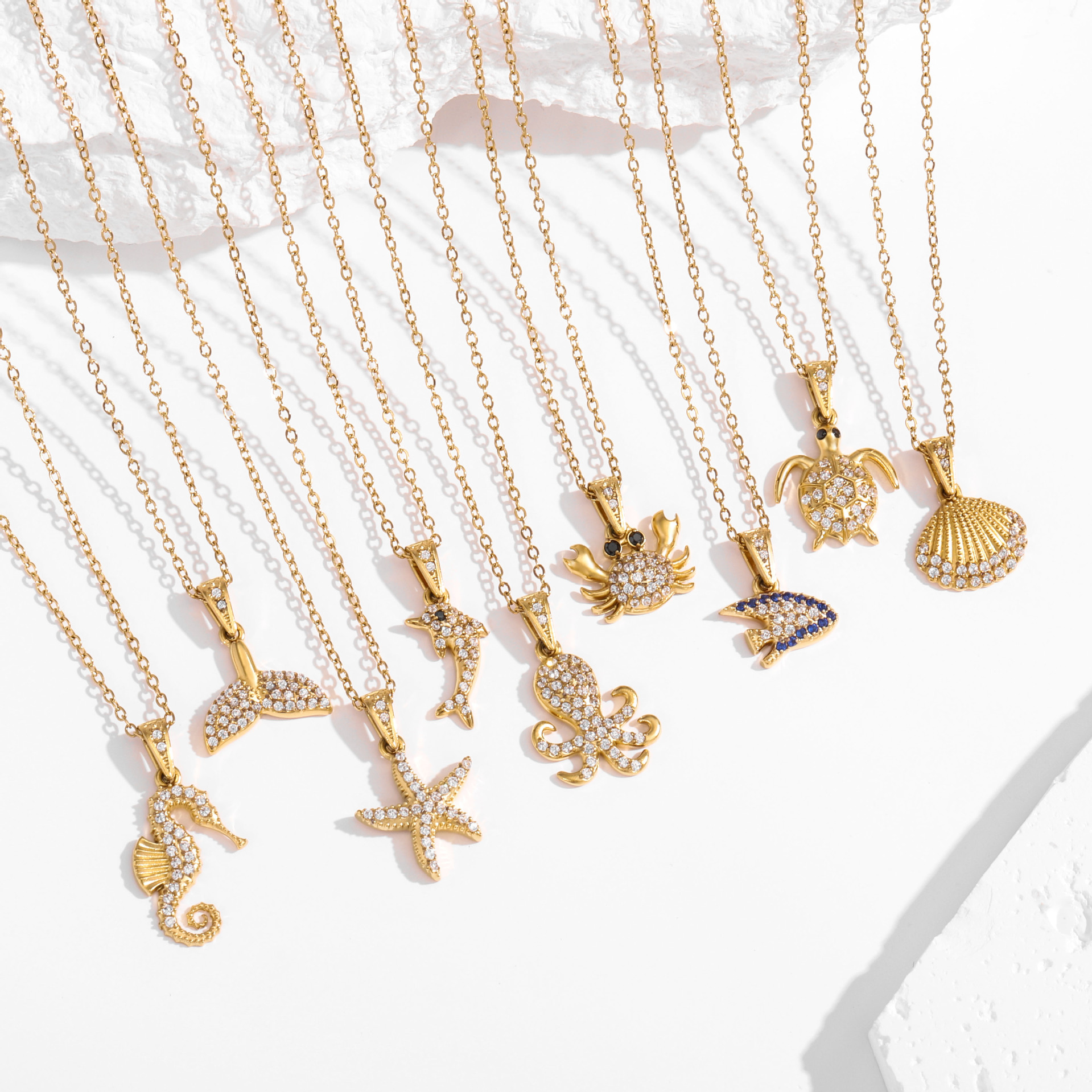 Stainless Steel Marine Life Zirconia Collar Necklace: Fashionable Vacation Style - 图片 2