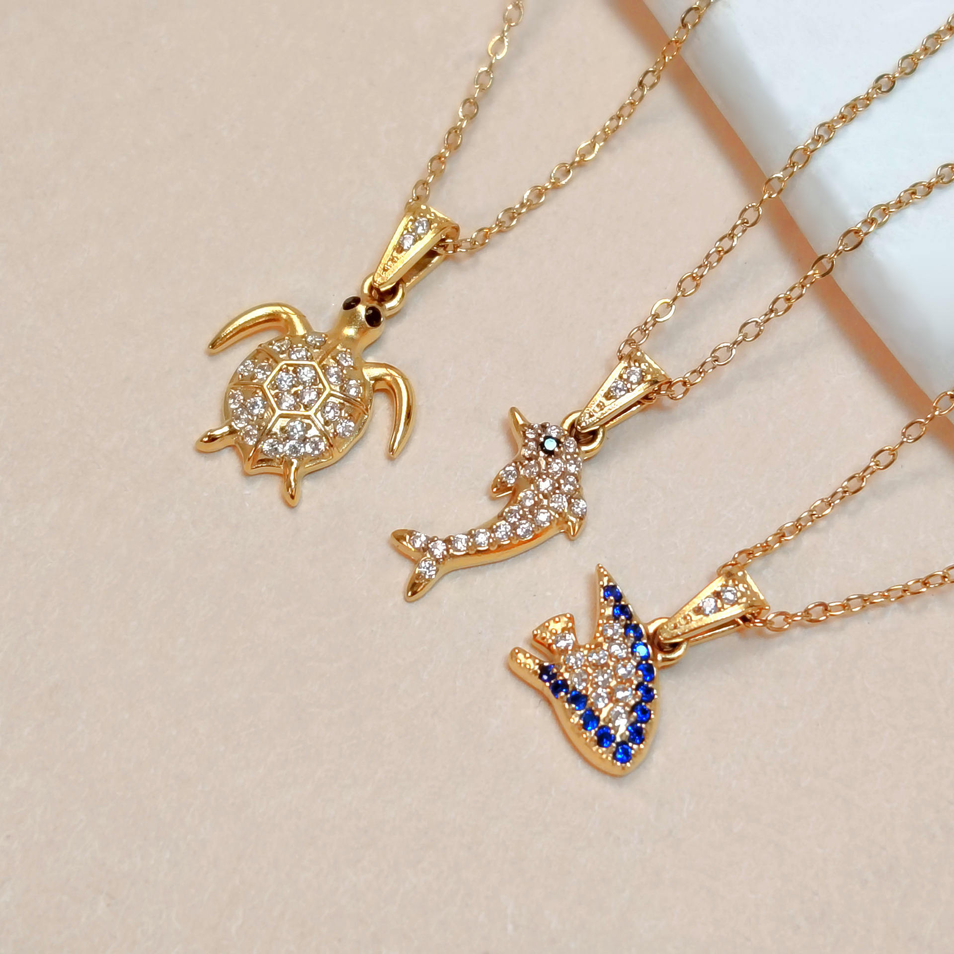 Stainless Steel Marine Life Zirconia Collar Necklace: Fashionable Vacation Style - 图片 5