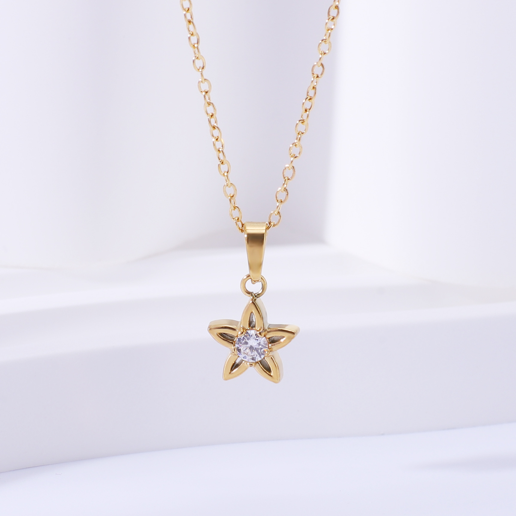 Titanium steel five-pointed star zirconia necklace set, simple and versatile - 图片 3