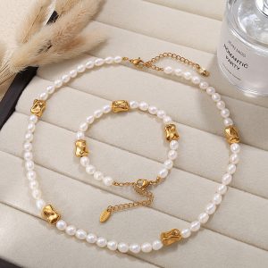 Elegant stainless steel pearl necklace set for the discerning Western market