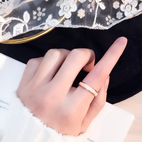 304 Women's Satin-Finish Stainless Steel Ring-HS404 - Image 2