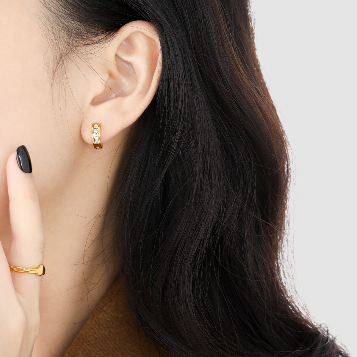 Stainless steel U-shaped diamond stud earrings-RH45 - Image 4