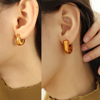 Wholesale Women's 18K Gold-Plated Stainless Steel U-Shaped Earrings: Vintage and Elegant-OJ22 - Image 4