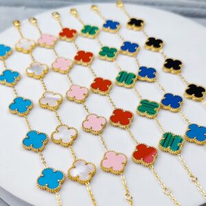 18K Gold-Plated Stainless Steel Four-Leaf Clover Acrylic Shell Bracelet